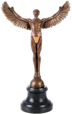 Bronzefigur mit Flügeln